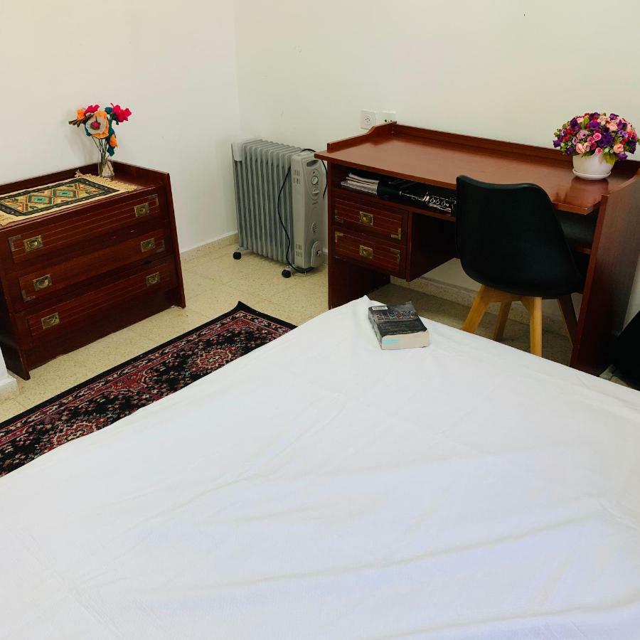 Home Away From Home Jeruzalem Buitenkant foto